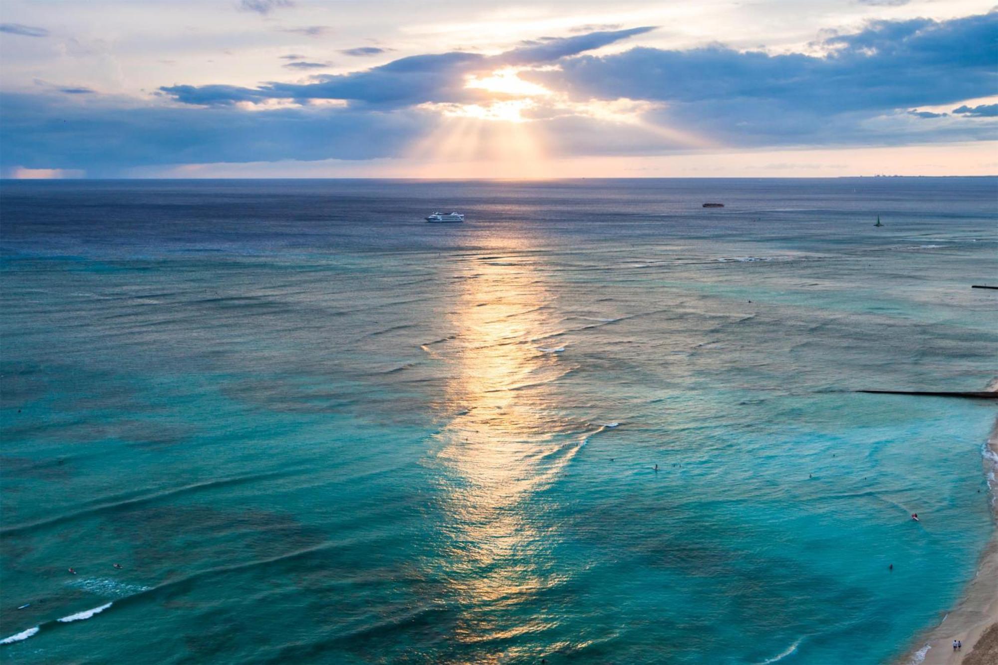 Resort Hyatt Regency Waikiki &