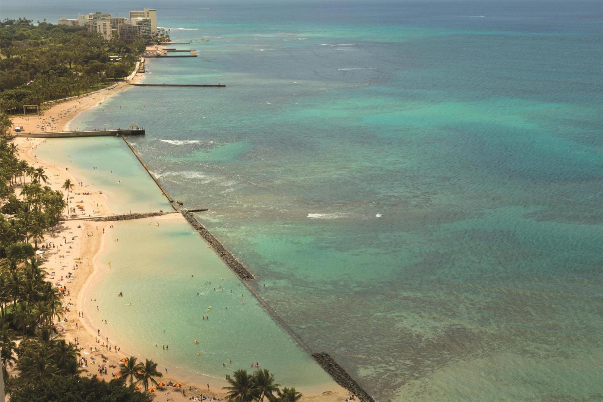Resort Hyatt Regency Waikiki & 4*